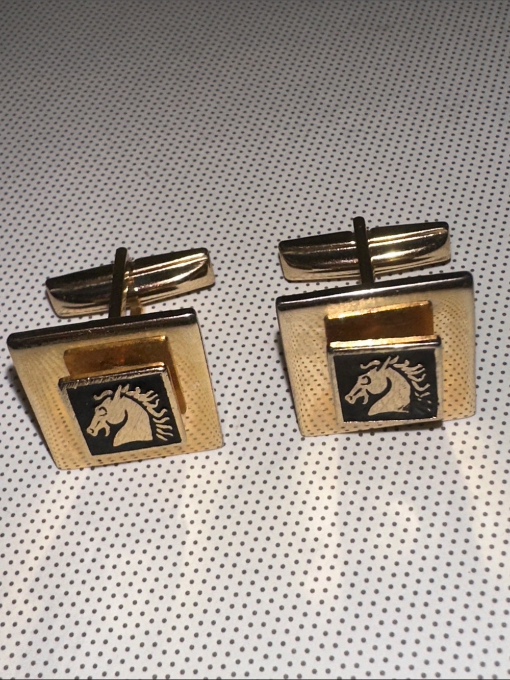 Vintage Mid Century‎ Gold-Tone Horse Head Square Cufflinks
